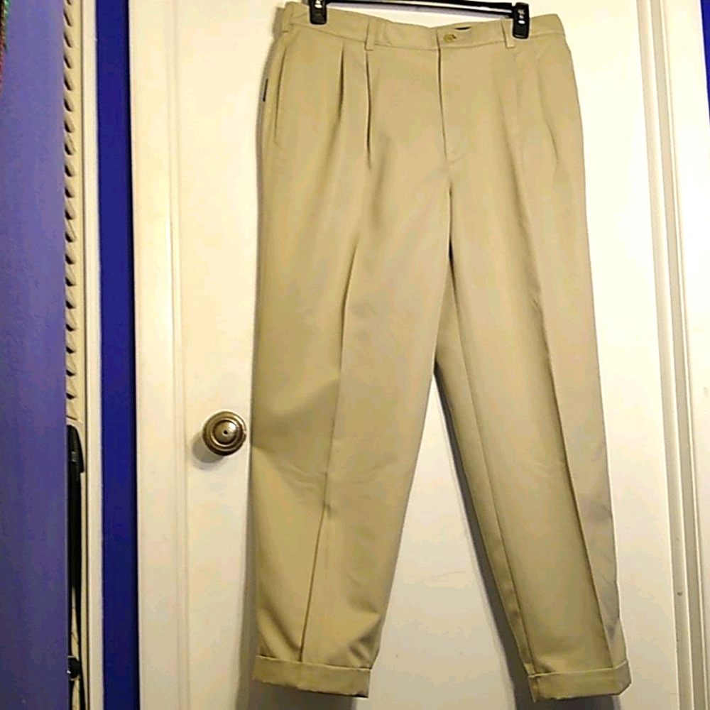 👍Savane 36x30 pleated cuffed pants